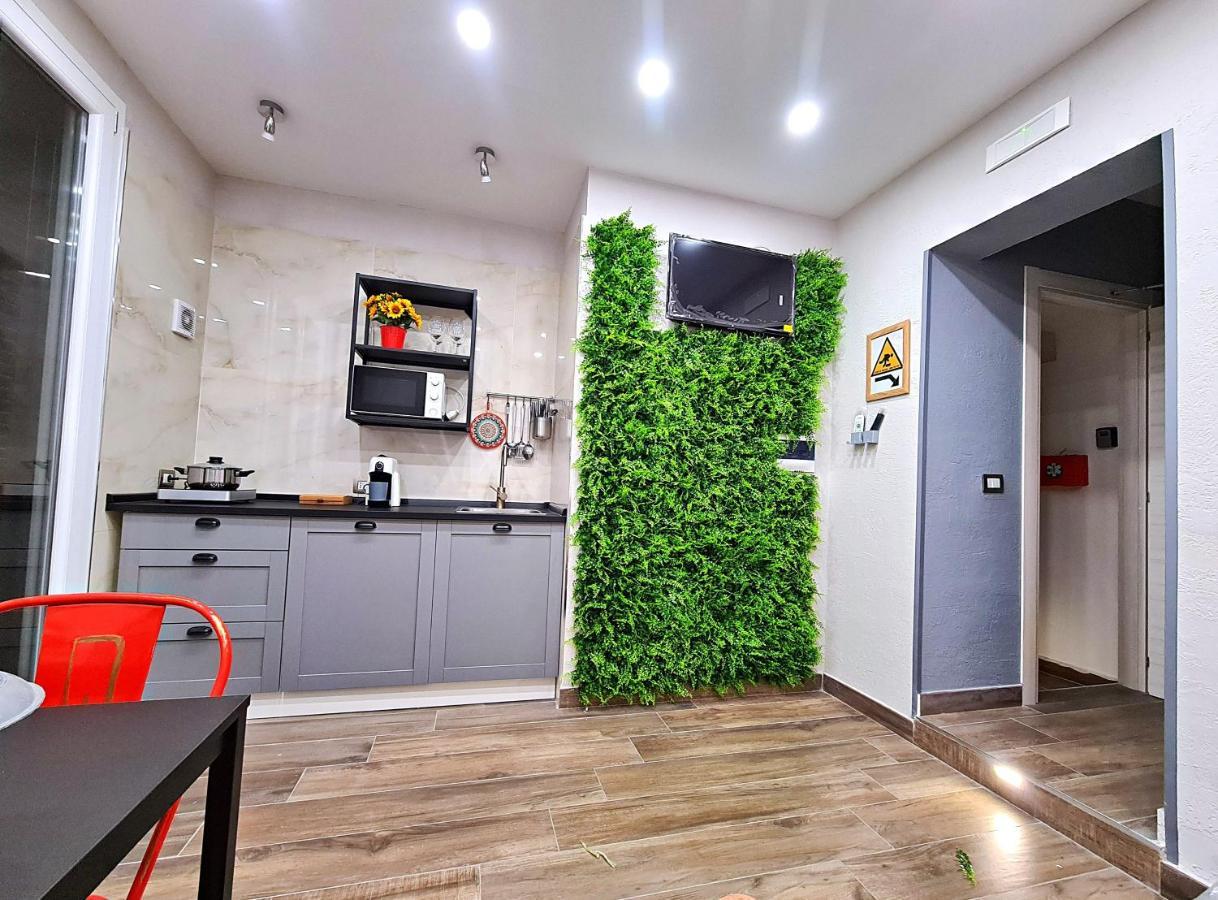 Apartment Focus Naples