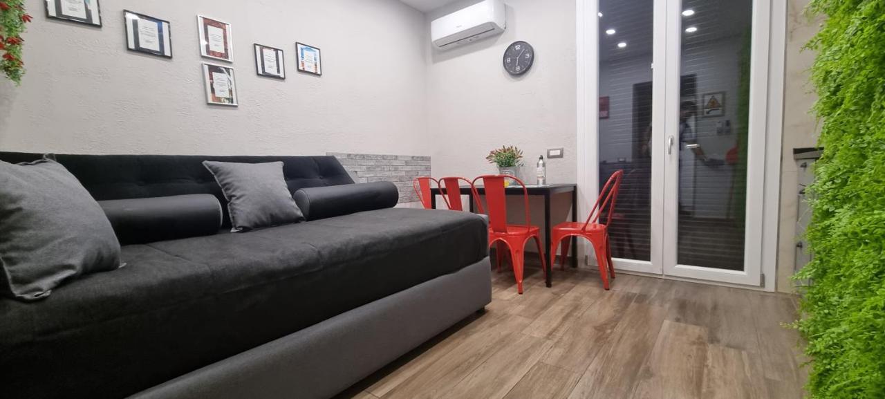 Focus Apartment *